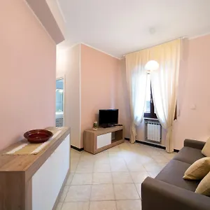 casa-nunu.hotelitalianriviera.com/